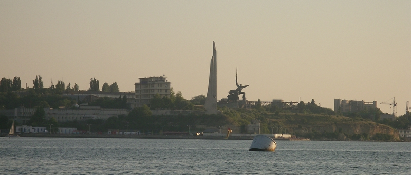 La Crimea e Sebastopoli chiedono l’annessione alla Russia in caso di guerra civile