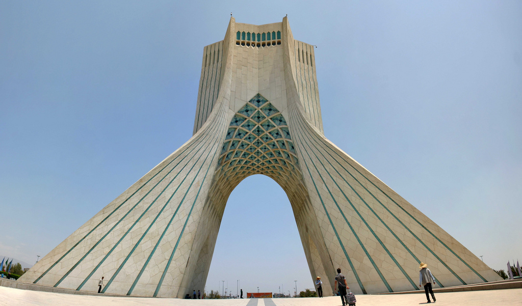Iran si celebra la rivoluzione nell’incertezza del futuro