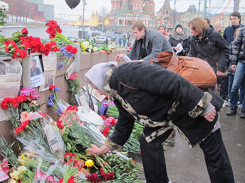 Omicidio Nemtsov: oggi manifestazione anti Putin vicino al Cremlino